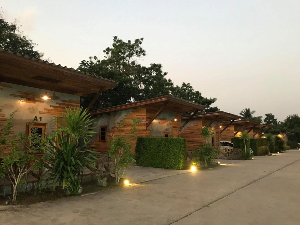 Chill Chill Resort Pran Buri Luaran gambar